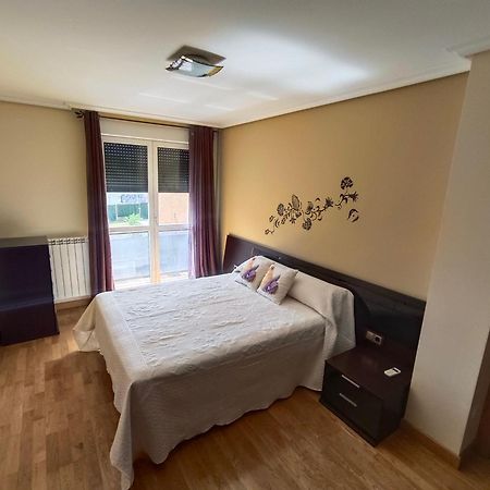 Apartmán Vt Miranda Olite Exteriér fotografie