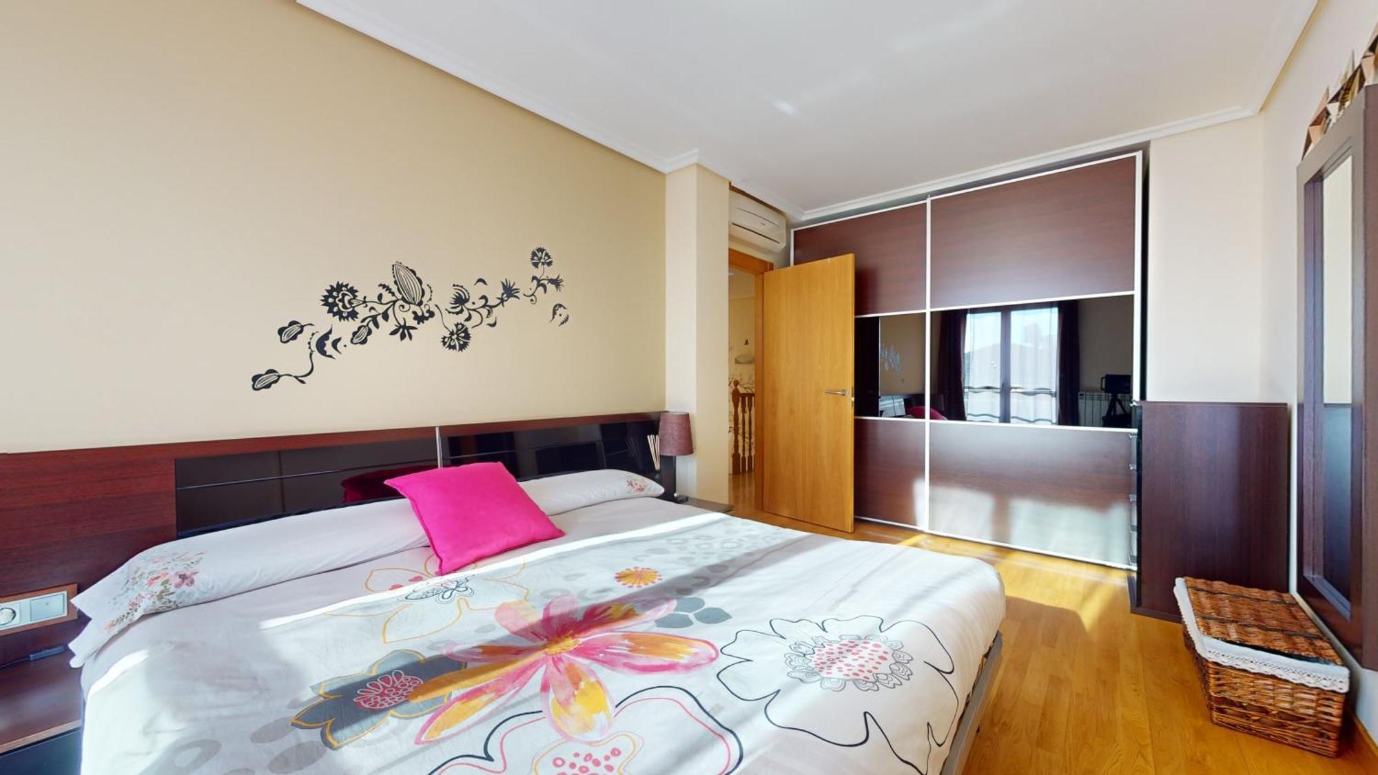 Apartmán Vt Miranda Olite Exteriér fotografie